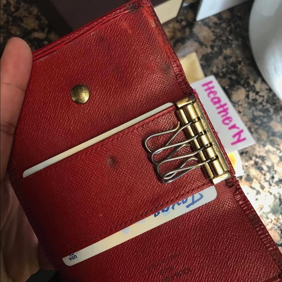 Red Epi 4 Key Holder - Picture 2 of 7